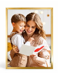 Gold metal 4x6 photo frame