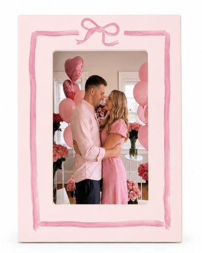 Pink ribbon trimmed 4x6 photo frame
